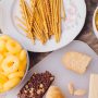 妊婦がお菓子食べ過ぎをやめられない理由とは？食べ方の工夫も！